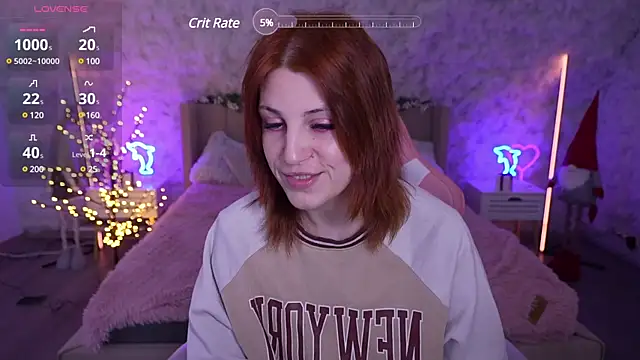Snapshot of FoxyRayy chatting on 12.25.24 FoxyRayy online show from 12.25.24