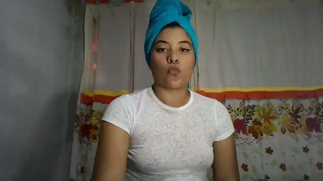 Bruno Iris sex online show from 12.14.25