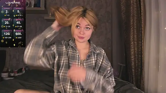 Snapshot of purebeautie13 chatting on 01.17.25 purebeautie13 online show from 01.17.25