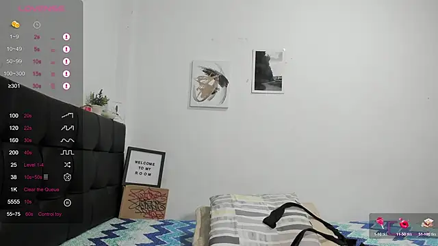 RoddyRich11 online show from 10.25.25