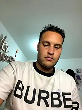 Snapshot of Cristian_099 chatting on 11.16.25 Cristian 099 online show from 11.16.25