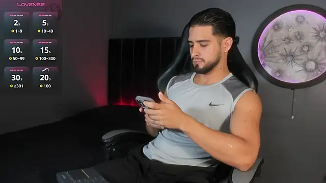 khriss brown online show from 01.07.26