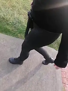 Snapshot of sophie_banger chatting on 11.24.25 sophie banger online show from 11.24.25