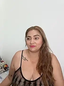 Snapshot of Paula-Harrison chatting on 01.25.25 Paula-Harrison online show from 01.25.25