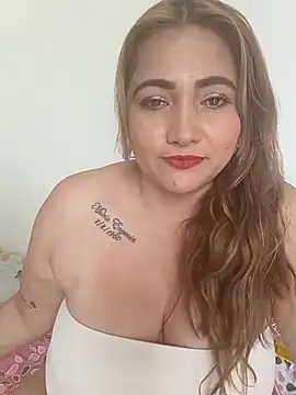 Snapshot of Paula-Harrison chatting on 02.08.25 Paula-Harrison online show from 02.08.25