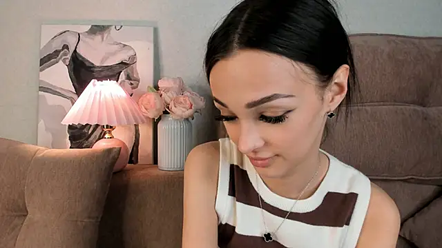 Snapshot of Jessie_meow chatting on 03.05.25 Jessie meow online show from 03.05.25