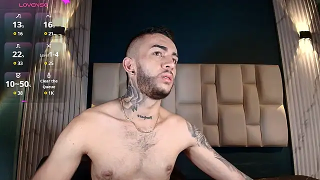 Snapshot of Marcelo_ruiz_ chatting on 03.11.25 Marcelo ruiz online show from 03.11.25