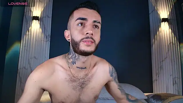 Snapshot of Marcelo_ruiz_ chatting on 09.08.25 Marcelo ruiz online show from 09.08.25