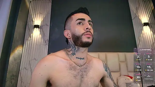 Snapshot of Marcelo_ruiz_ chatting on 12.16.25 Marcelo ruiz online show from 12.16.25