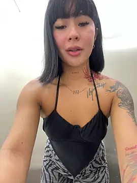 Snapshot of VictoriaEva chatting on 03.15.25 VictoriaEva online show from 03.15.25