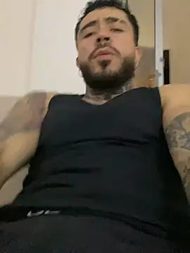 Snapshot of LeoSalvatore_ chatting on 03.20.25 LeoSalvatore  online show from 03.20.25