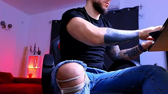 MightyAaron66 online show from 01.10.26