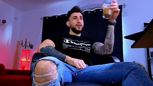 MightyAaron66 online show from 02.12.26