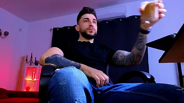 MightyAaron66 online show from 03.30.26