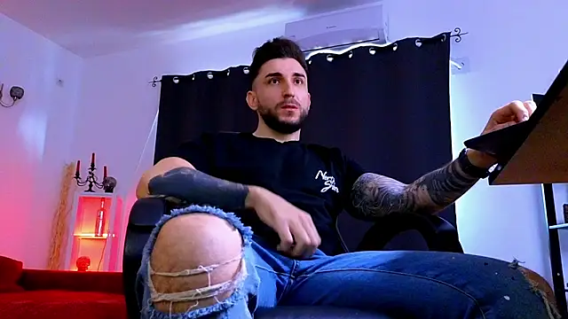 MightyAaron66 online show from 04.09.26