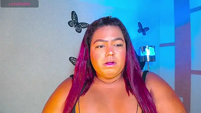 Snapshot of OpraxBellinda chatting on 05.17.26 OpraxBellinda online show from 05.17.26
