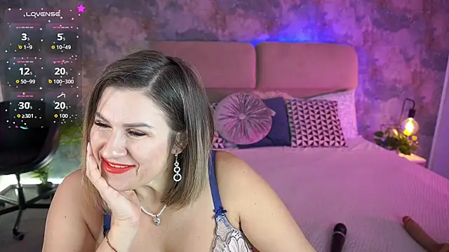 KiraRoxx online show from 02.08.26