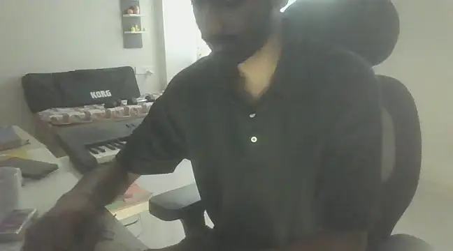 Snapshot of dominanthubby chatting on 12.06.24 dominanthubby online show from 12.06.24