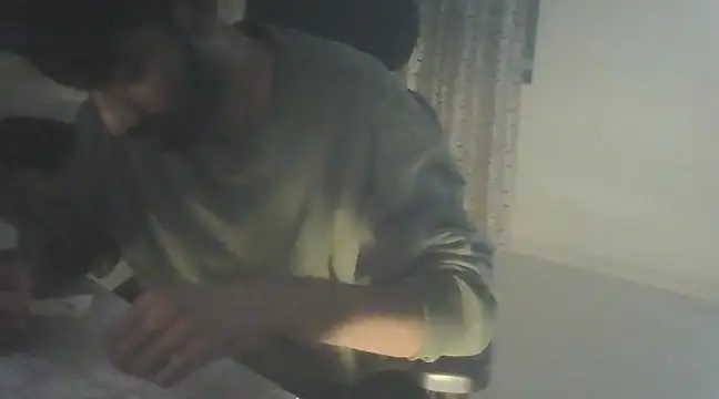 Snapshot of dominanthubby chatting on 12.22.24 dominanthubby online show from 12.22.24