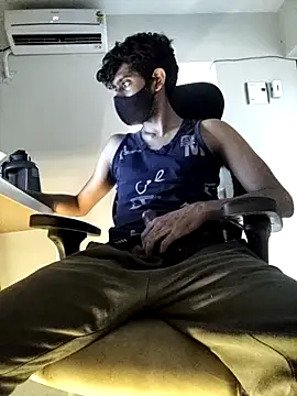 Snapshot of dominanthubby chatting on 01.30.25 dominanthubby online show from 01.30.25