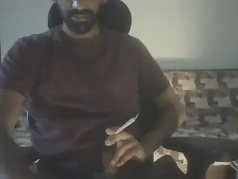 Snapshot of dominanthubby chatting on 02.06.25 dominanthubby online show from 02.06.25