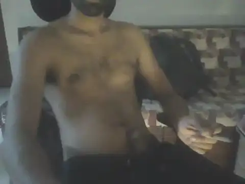 Snapshot of dominanthubby chatting on 02.20.25 dominanthubby online show from 02.20.25