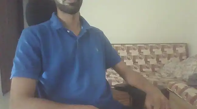 Snapshot of dominanthubby chatting on 03.07.25 dominanthubby online show from 03.07.25