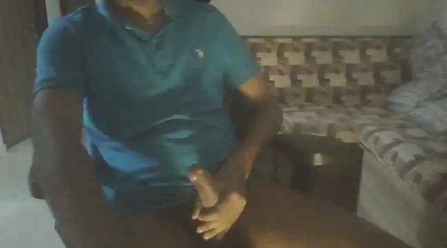 Snapshot of dominanthubby chatting on 03.14.25 dominanthubby online show from 03.14.25