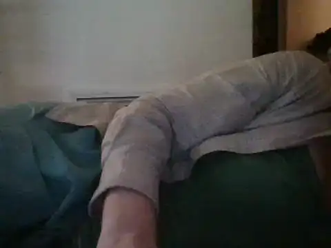 Snapshot of Emilylyn2501 chatting on 12.05.24 Emilylyn2501 online show from 12.05.24