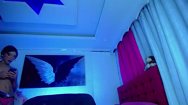 NahomiCamper online show from 03.18.25