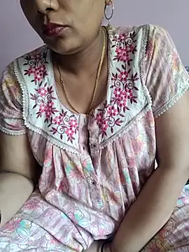 Snapshot of samitasharma chatting on 05.10.26 samitasharma online show from 05.10.26