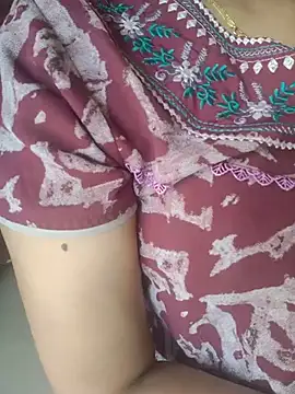 Snapshot of samitasharma chatting on 05.16.26 samitasharma online show from 05.16.26
