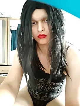 Snapshot of Brrtq chatting on 10.13.25 Brrtq online show from 10.13.25