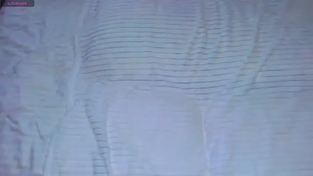 Snapshot of xteona chatting on 12.17.24 xteona online show from 12.17.24