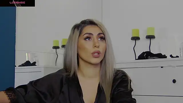 CelineMeyerr online show from 10.04.25