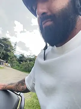 Lyon vach online show from 12.14.25