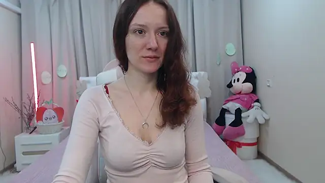 Snapshot of BarbaraStily chatting on 04.10.26 BarbaraStily online show from 04.10.26