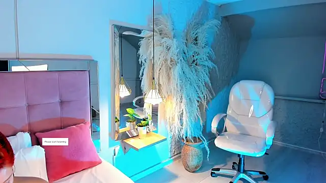 Snapshot of ArticaBelle chatting on 02.24.26 ArticaBelle online show from 02.24.26