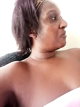 BLACKGODDESS78 online show from 01.13.25