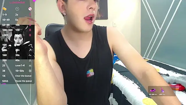 Snapshot of nolan_twink1 chatting on 01.16.25 nolan twink1 online show from 01.16.25