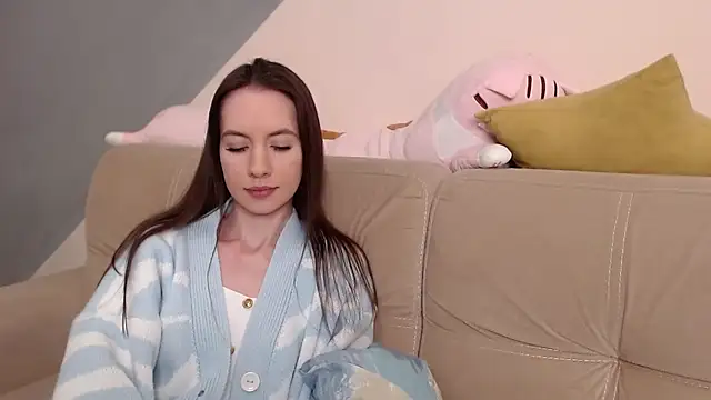 AmbrielHailey online show from 02.02.25