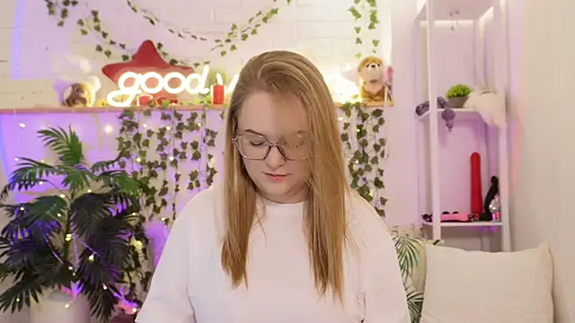 MonicaAsis online show from 02.19.26