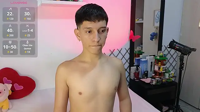 milky  boy  online show from 12.02.25