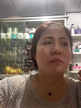 Snapshot of Cesywet chatting on 02.17.25 Cesywet online show from 02.17.25