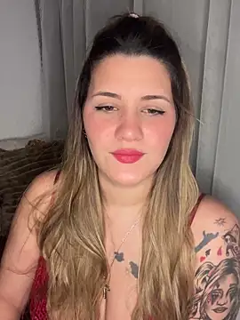 Snapshot of susanahart chatting on 12.21.24 susanahart online show from 12.21.24