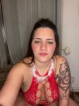 Snapshot of susanahart chatting on 12.21.24 susanahart online show from 12.21.24