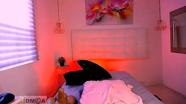 Snapshot of Cristal__adams chatting on 01.28.25 Cristal adams online show from 01.28.25