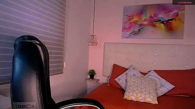 Snapshot of Cristal__adams chatting on 02.05.25 Cristal adams online show from 02.05.25