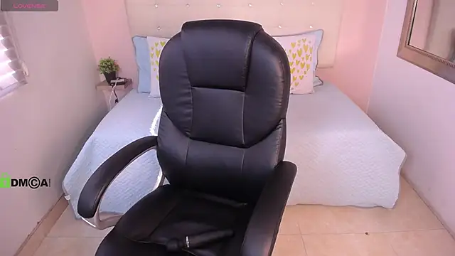 Snapshot of Cristal__adams chatting on 03.11.25 Cristal adams online show from 03.11.25