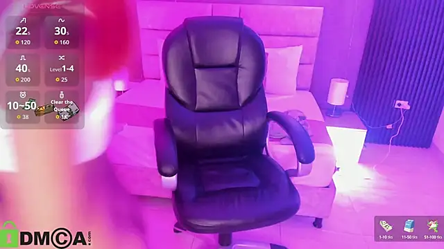 Snapshot of Cristal__adams chatting on 09.25.25 Cristal adams online show from 09.25.25